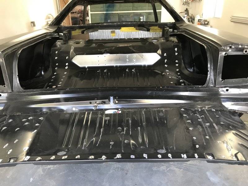 Install Floor Pan 2.JPG