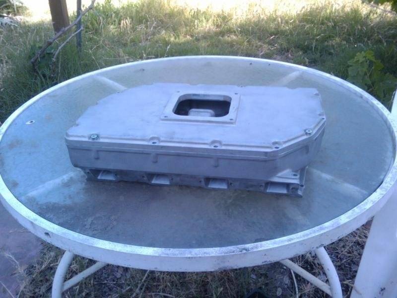 Intake 426ci Hemi Edelbrock RR1 Rat Roaster 1x4bbl Dominator top.jpg