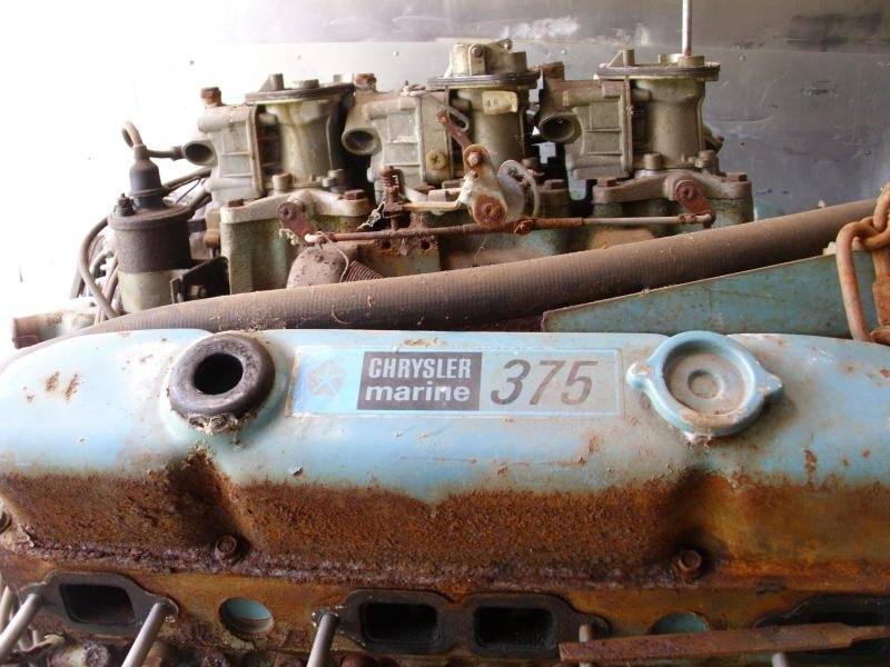 Intake 440-6bbl 1970 Chrysler Marine Application #7.jpg