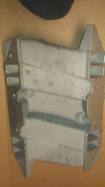 Intake Edelbrock 383-400 B-Low deck Str-15 #3.jpg