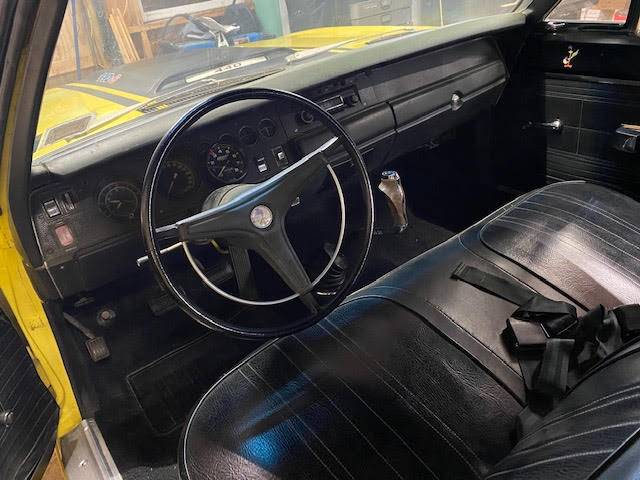 Interior.jpg