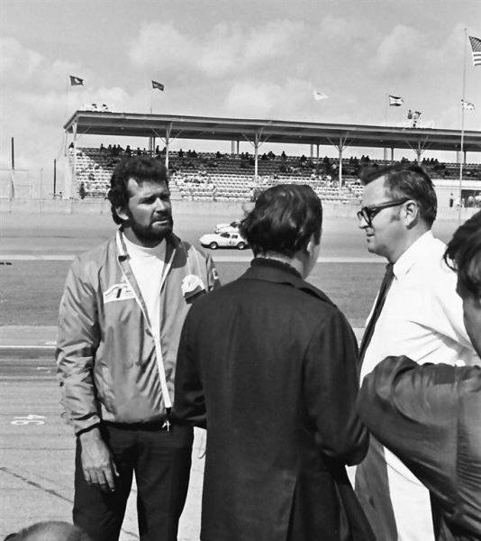 James Garner 1969 Daytona 24-hours & Chris Economaki.jpg