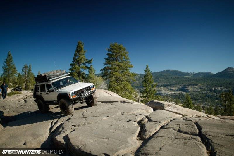 Jeep 4x4 Rubicon Trail Spider lake slab.jpg