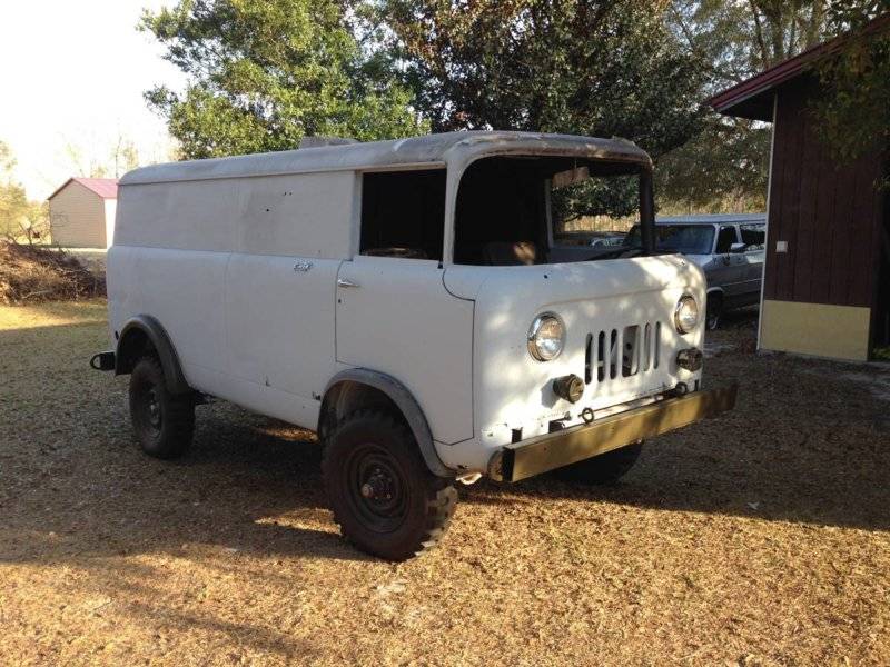 jeep forward.jpg