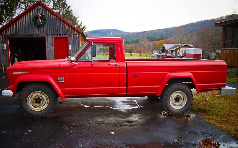 Jeep+Gladiator+J3000_64_1.jpg