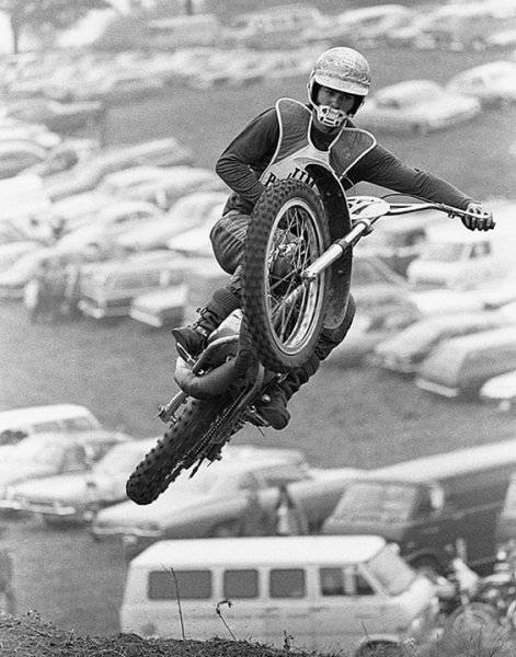 jim pomeroy bultaco crossup.jpg