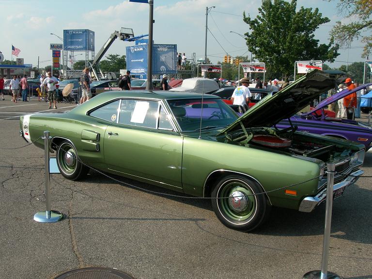 joes hemi bee.JPG