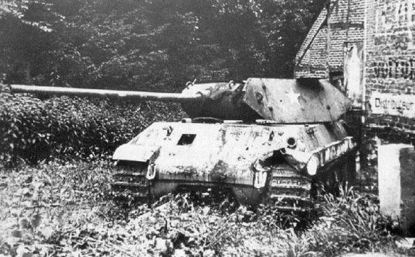 Kampfgruppe-X-600x372.jpg