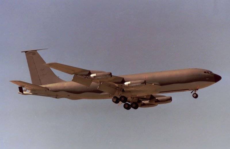 KC 135.JPG