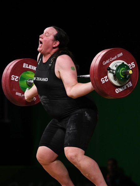 Laurel-Hubbard-2.jpg