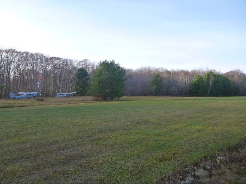 leafcleanupnov52020 100.JPG
