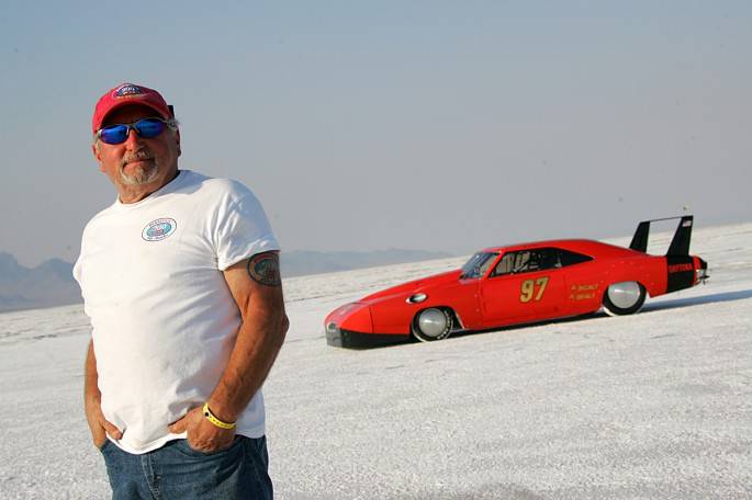 Lee-Sicilios-1969-Dodge-Daytona-Bonneville-Racer-029-685x456.jpg
