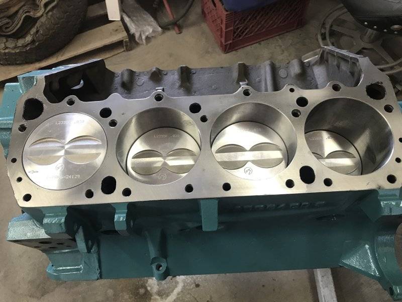 Left Bank Pistons.jpg