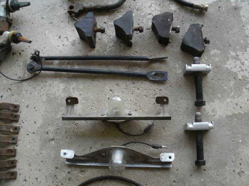 Left over parts alot 004.JPG