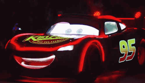 lightning-mcqueen-smile.gif