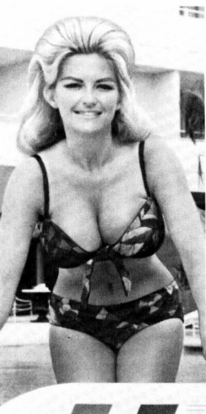 Linda V. Miss Hurst.jpg