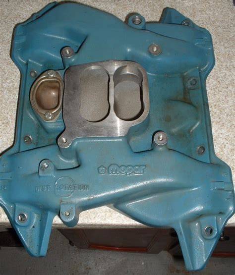 M1 intake manifold 440 P4529118  P4532063.jpg