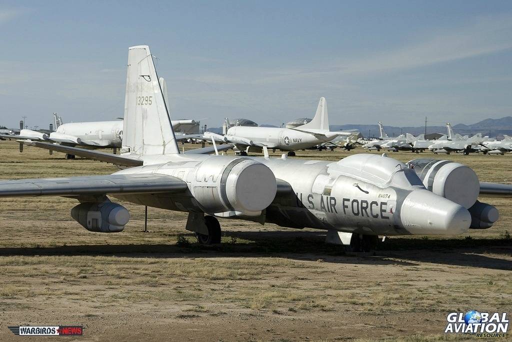 Martin-B-57F-Canberra-DM-AFB.jpg