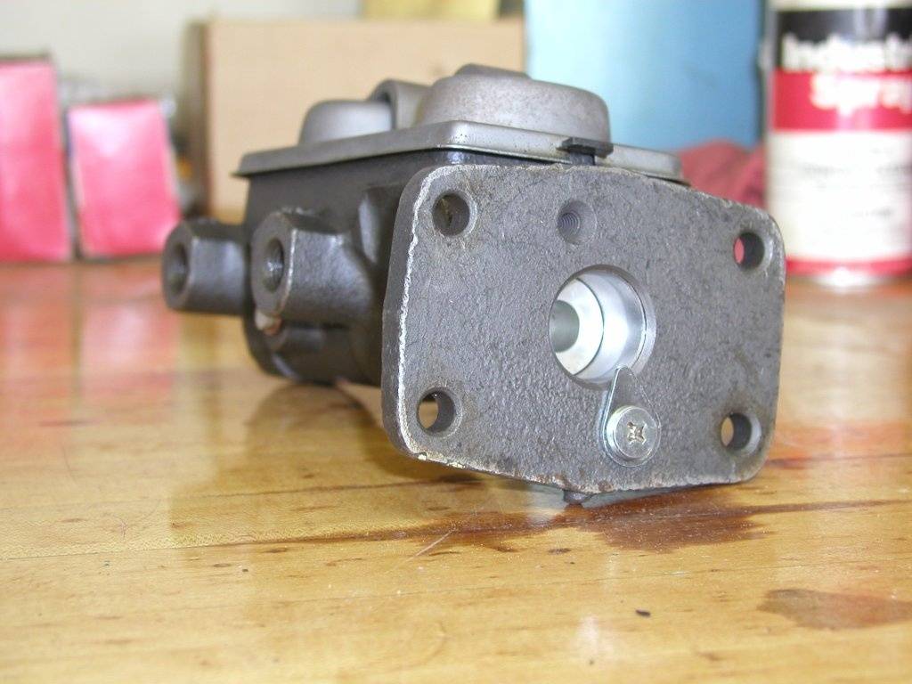 Master Cylinder #3.JPG