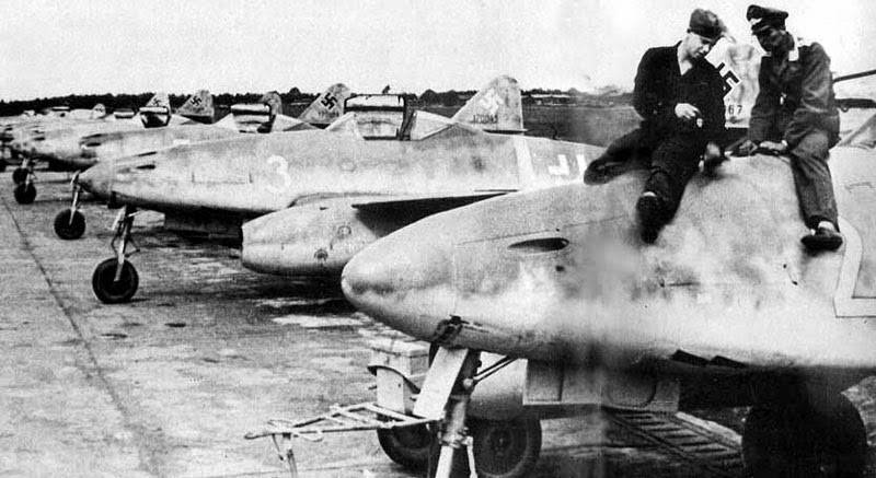 ME-262_squadron.jpg