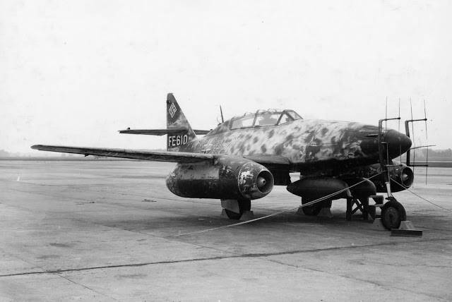 me262fe110.jpg