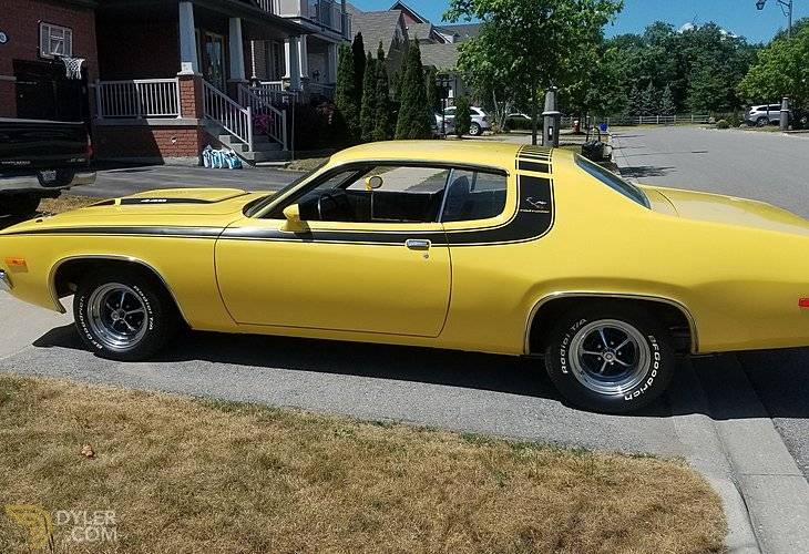 medium_classic-plymouth-road-runner-1973-yellow-for-sale.jpg