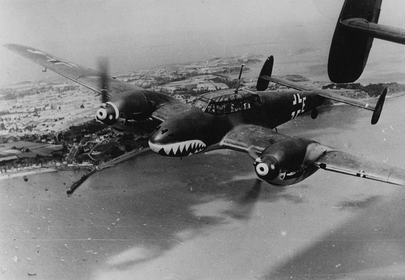 messerschmitt-bf-110-english-channel-august-1940.jpg