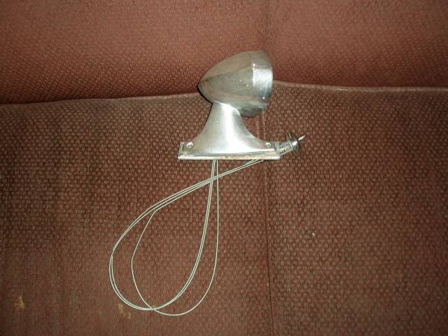 Mirror B Body Right 002 (Small).JPG