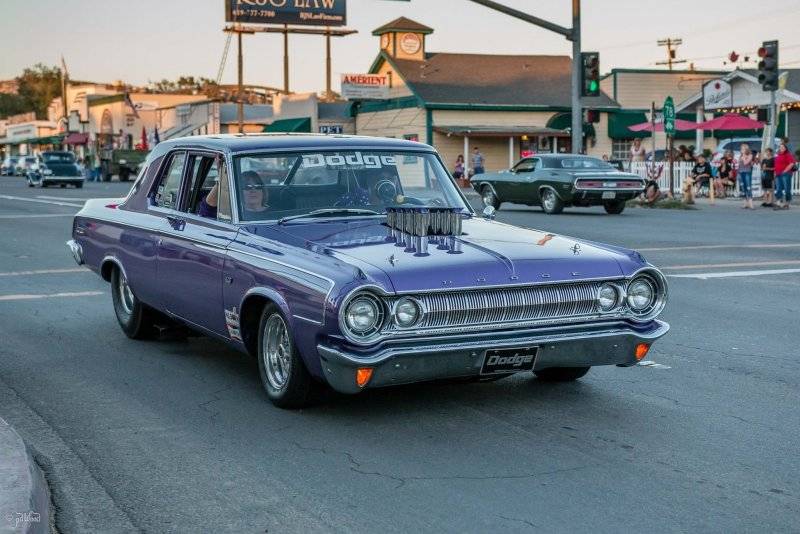 Misc Front End (1554) '64 Dodge Polara 426 Hemi.jpg