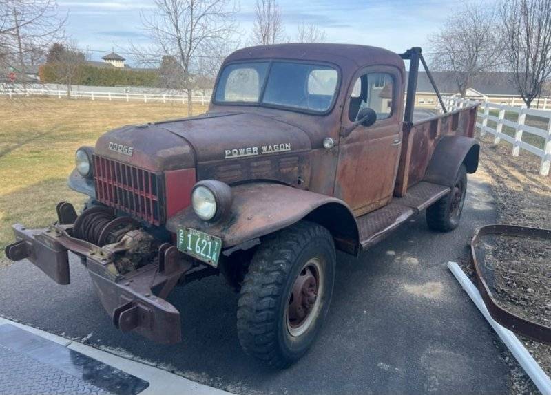 Misc Front End (16541) '63 Dodge WM300 Power Wagon.jpg