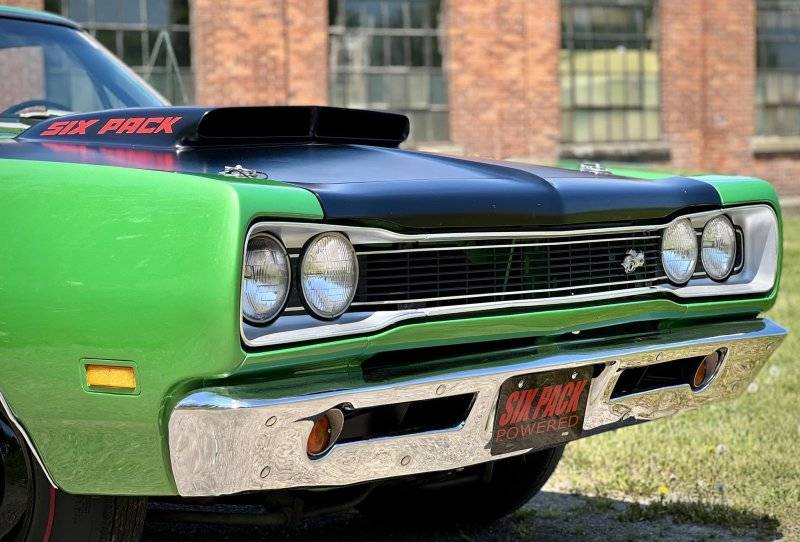 Misc Front End (16548)f '69 Dodge Coronet Super Bee.jpg