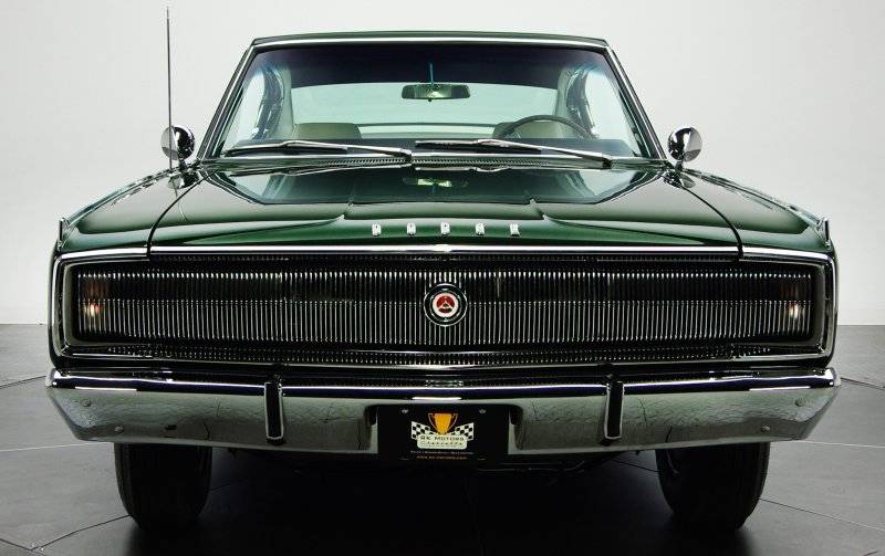 Misc Front End (16565) '67 Dodge Hemi Charger (2).jpg