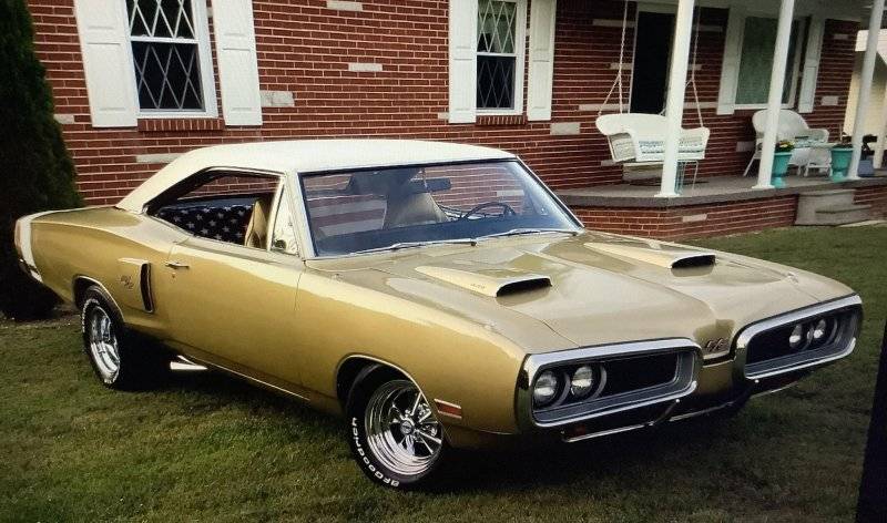 Misc Front End (16623) '70 Dodge Coronet RT.jpg