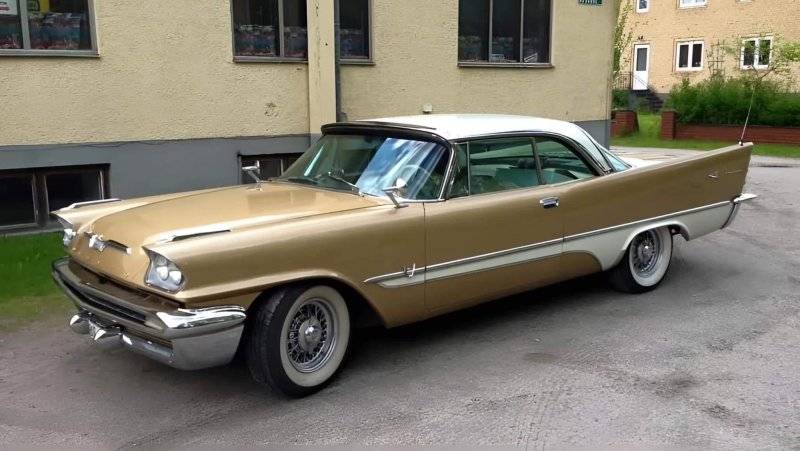 Misc Front End (16657) 1957 DeSoto Adventurer.jpg
