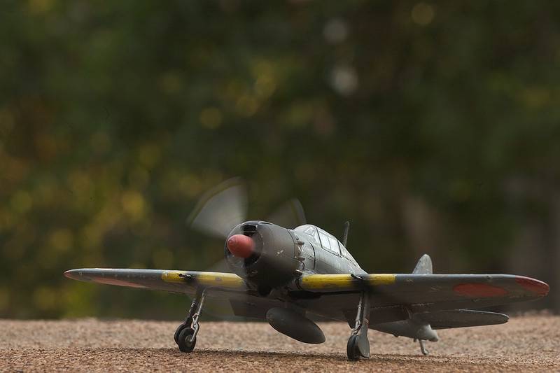 mitsubishi-a6m-zero-148-01-L.jpg