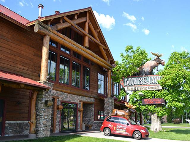 Moosejaw-Building.jpg