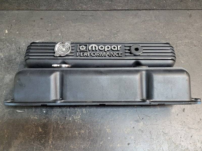 mopar big block valve cover 1004.jpg