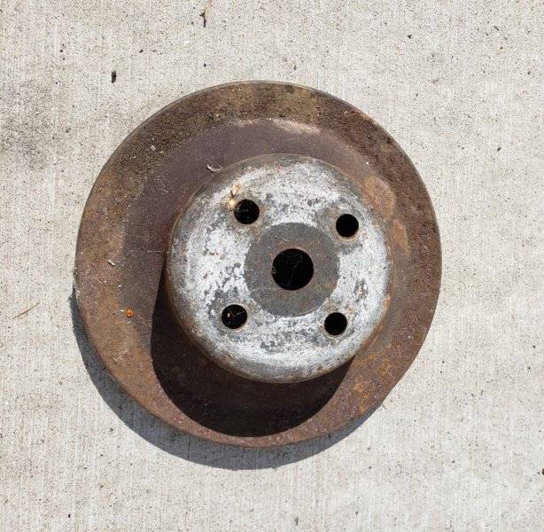 mopar pulley.jpg