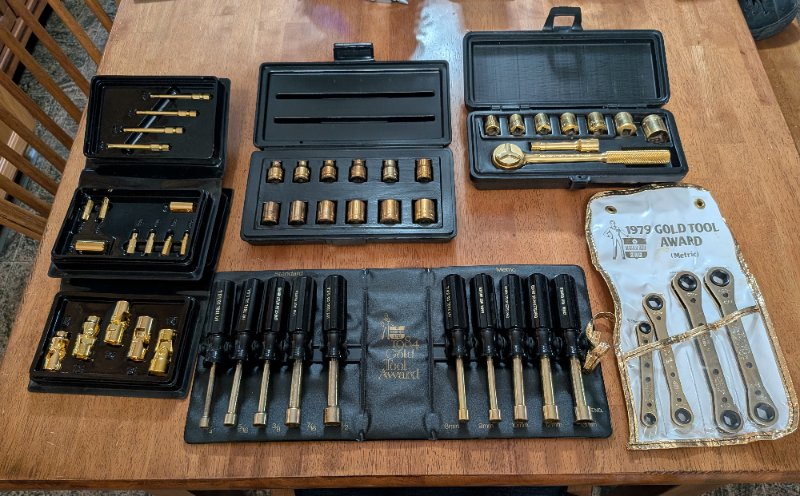 mopar_gold_tools.jpg