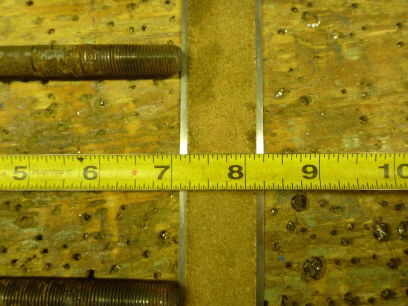 moparleafspringubolts 006.JPG