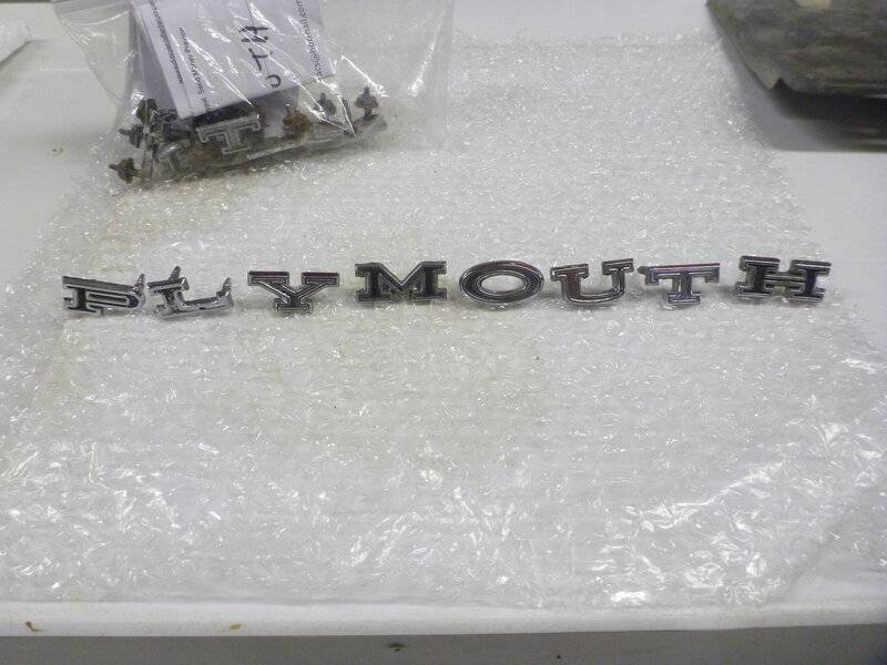 moparpartsforrefurb 003.JPG
