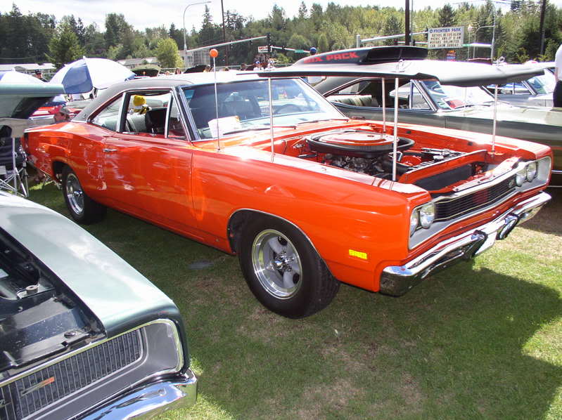 Mopars010.jpg