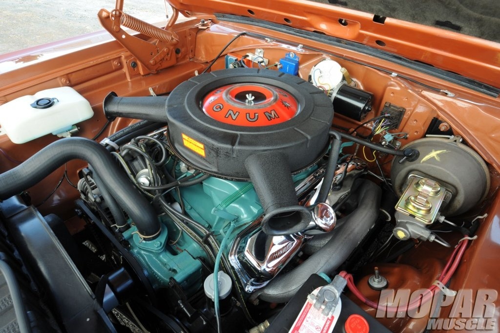 mopp-1110-02-1967-dodge-coronet-rt.jpg