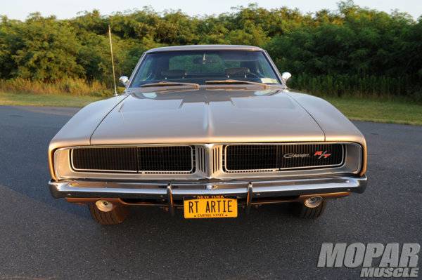 mopp-1210-10+1969-Dodge-Charger-R-T+.jpg