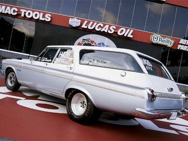 mopp_0409_04_z-1965_plymouth_belvedere-side_rearview.jpg