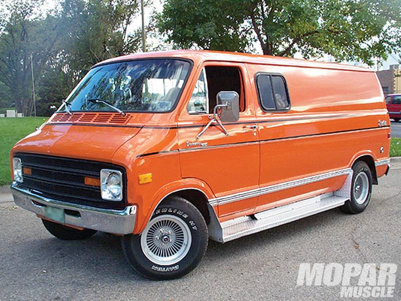 mopp_1103_12_+ten_best_cheap_mopars+_dodge_b_series_van.jpg