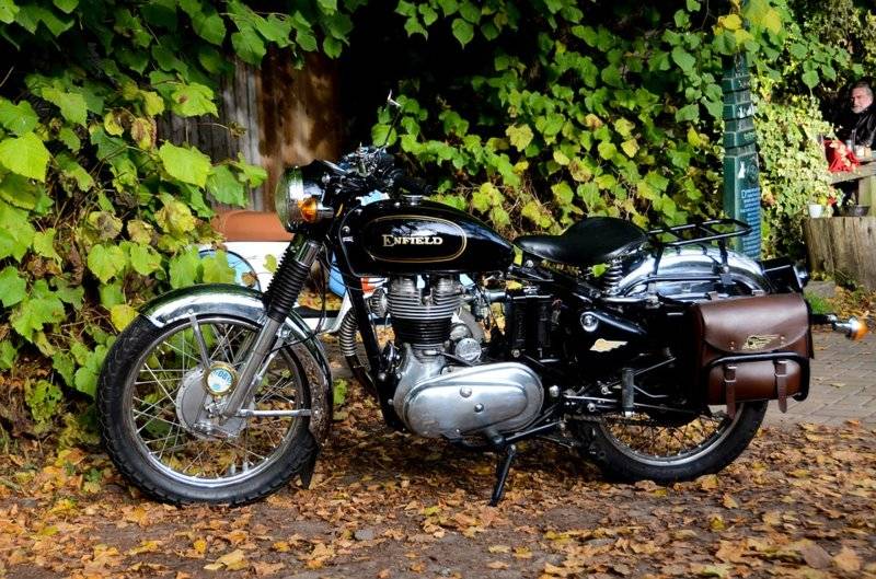 motorcycle-3698276_960_720.jpg
