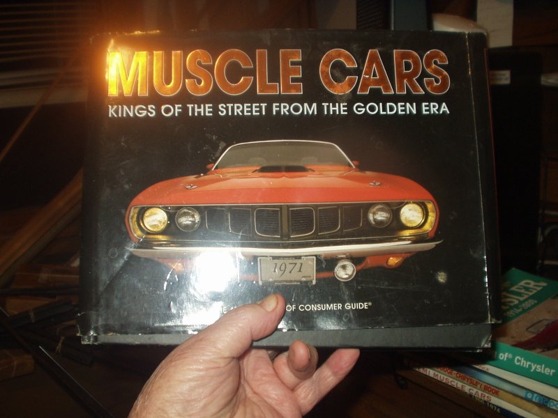 MUSCLE CARS BOOK.JPG