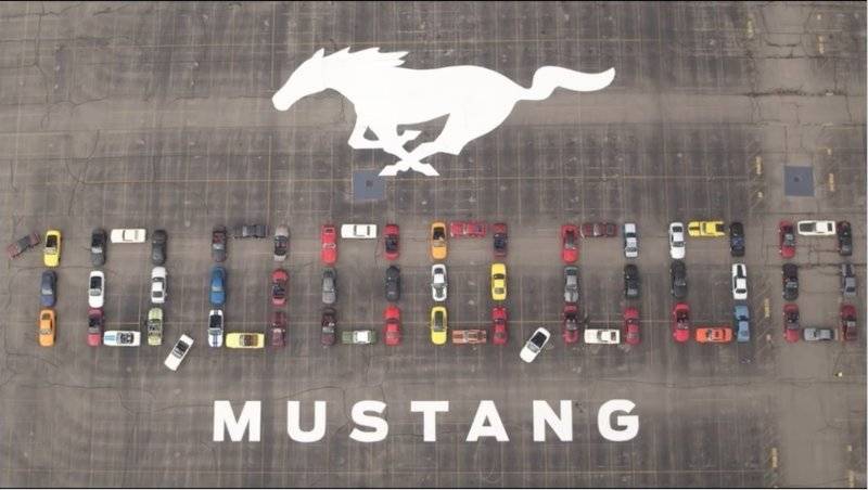 mustang.jpg