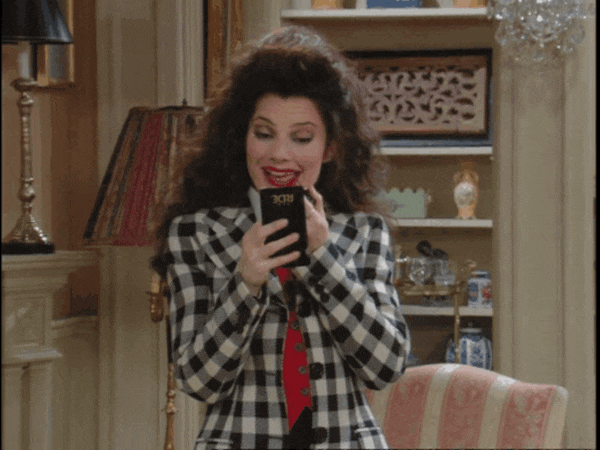 Nanny lipstick.gif